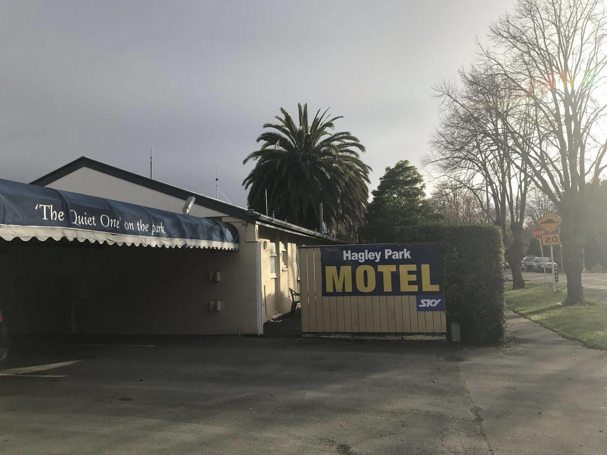 Hagley Park Motel Christchurch Bagian luar foto